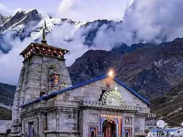akpom4n8_kedarnath-temple_625x300_23_February_25